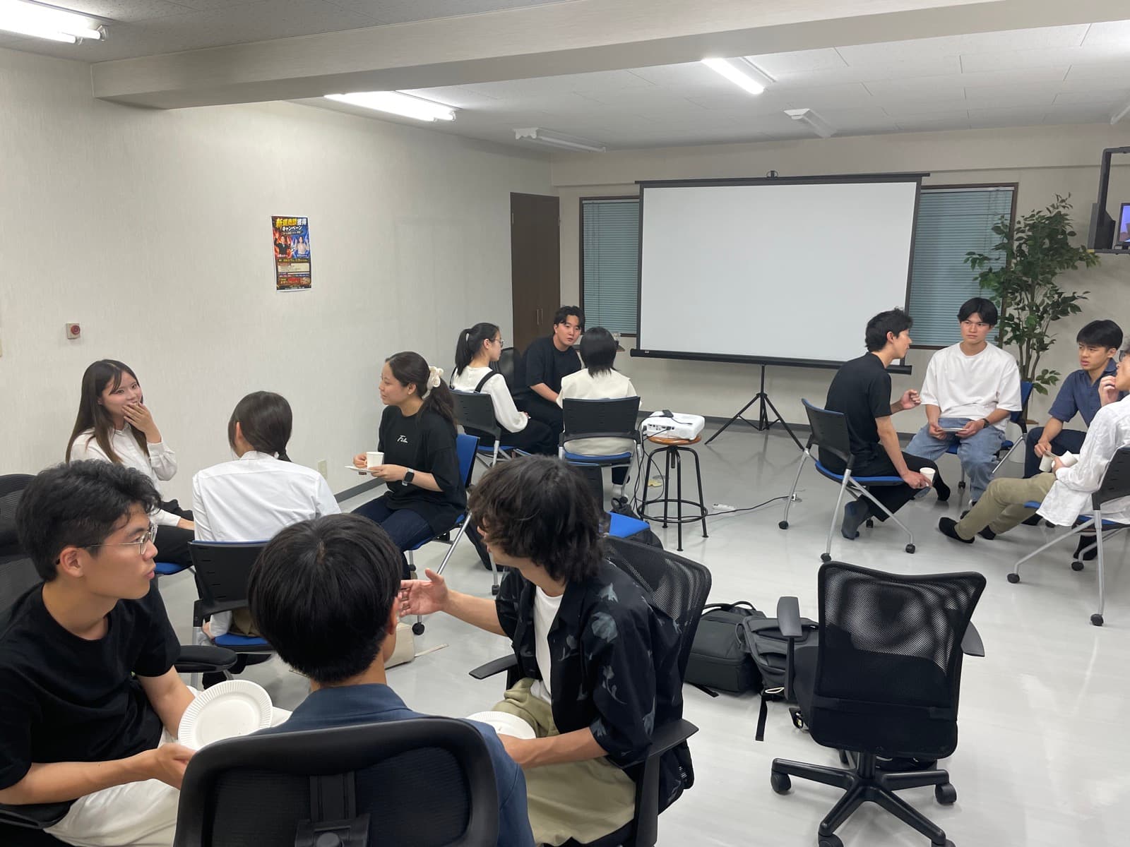 TrypL イベントでのグループ対話の様子